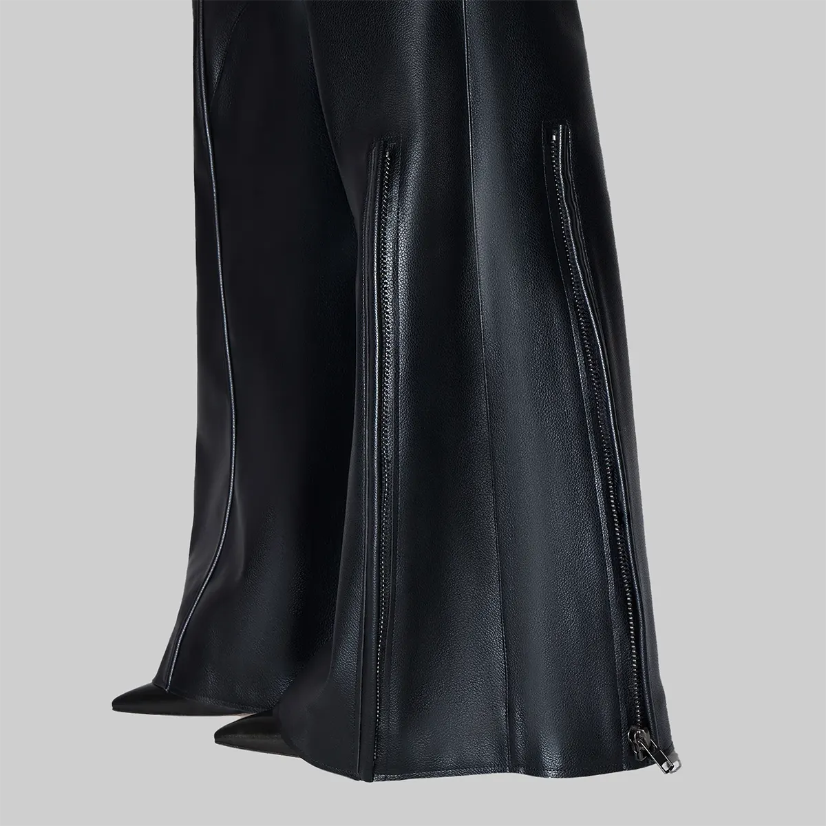 ZERXHIDE Maxine Women's Black Leather Flare Pants – Six-Pocket High Waist with Dual Ankle Zip ZerxHide